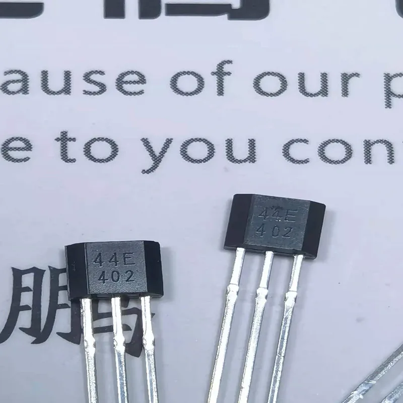 

10PCS/lot Large chip high sensitivity 44E Hall sensor 402 switch A1344EUA-T high temperature element AH3144E