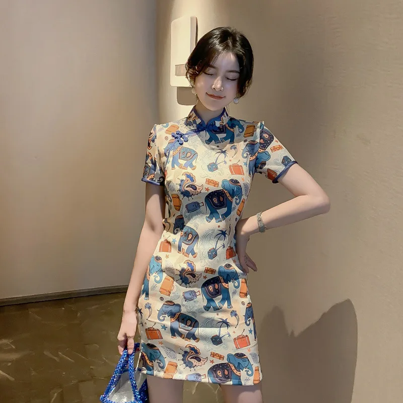 

2024 Summer New Cheongsam Chinese Style Short Literary Cartoon Retro Playful Girl Cheongsam Dress 소녀 치파오 원피스 Slim Fit