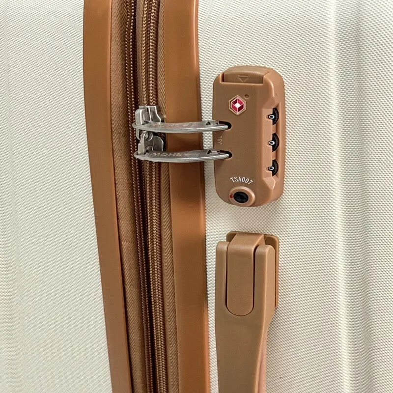 TSA-approved combination lock detail