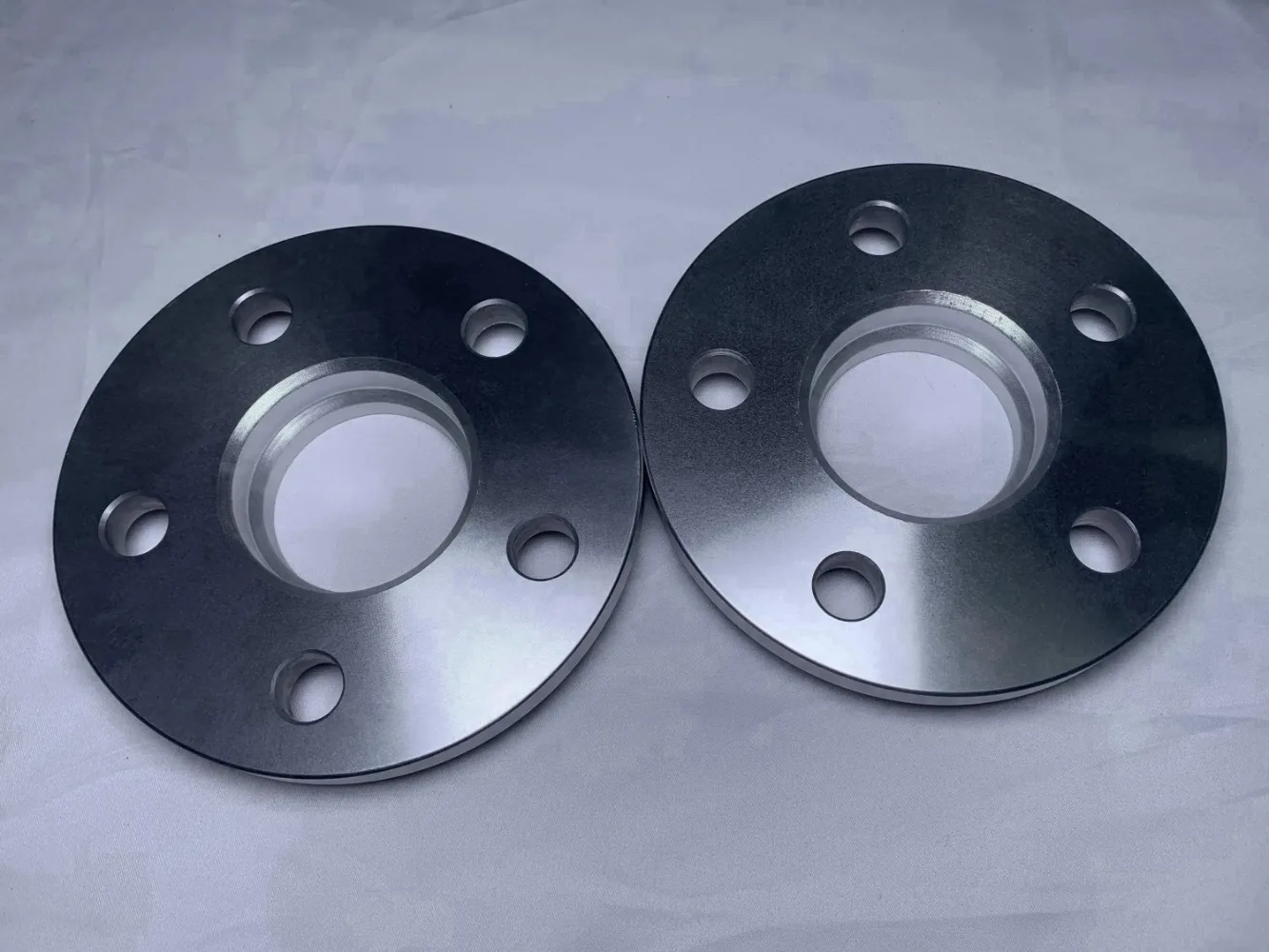 2pcs 12mm Wheel Spacers Adapters PCD 5x112 Center Bore 66.5/66.6mm Suit for Hub Bearing Height Within 12mm