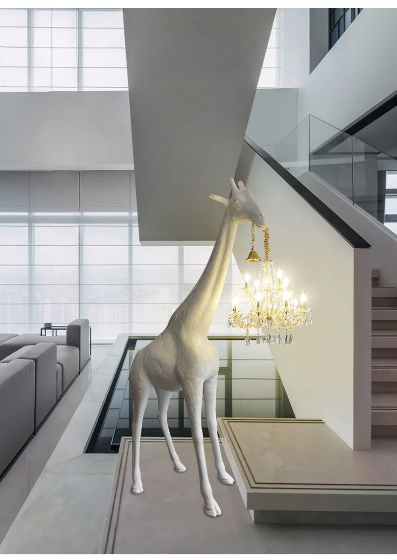 Modern Foot White Giraffe Indoor or Outdoor Chandelier Creative Resin Standing Floor Lamp Resin Lamp