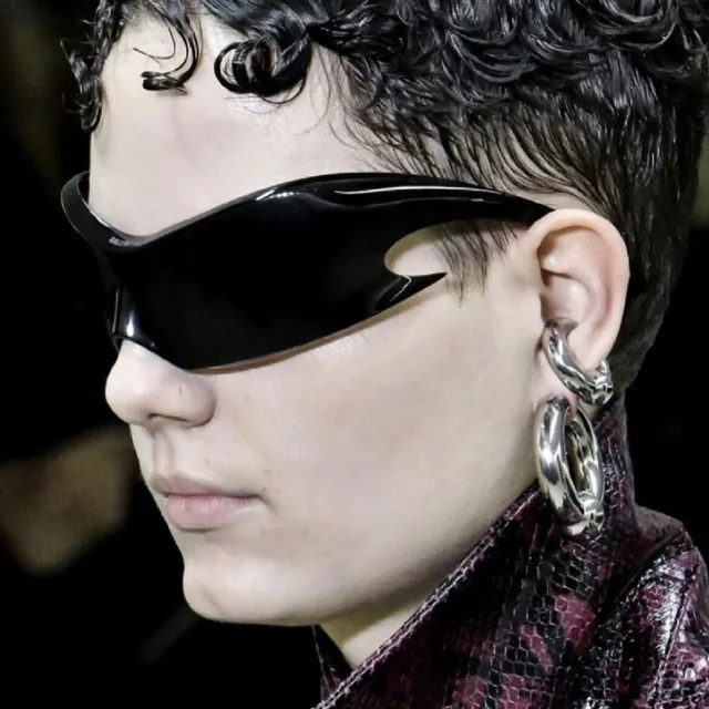 Y2K Rimless One Diece Wrap Körül A Napszemüvegek Új Divatos Sportok Kerékpáros Egyedi Szabálytalan Napsütemények Tervezője - Image 3