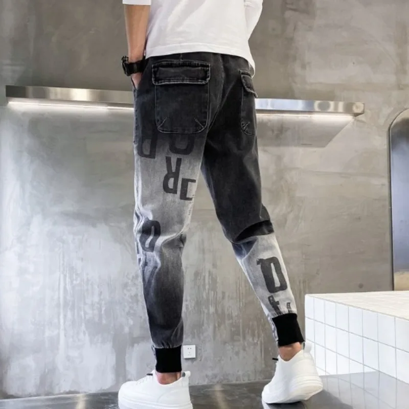 2024 Trendy Brand Nine Point Jeans for Men's New Gradual Feet Haren Pants Trendy Men's Loose Feet Tights Korean Edition Casual