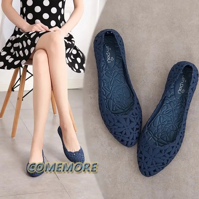 Women Holes Flats Jelly Shoes Summer Beach Swim Pool Sandal Non-slip Resistance Pointed Toe Durable Wear Breathable Casual Black 6