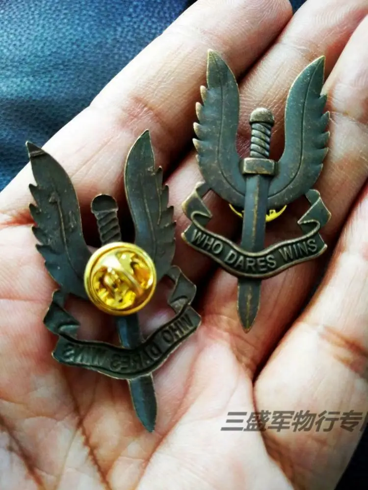 . 3PCS/LOT WW2 UK British Special Air Service SAS Who Dares Wins Medal Badge Pin
