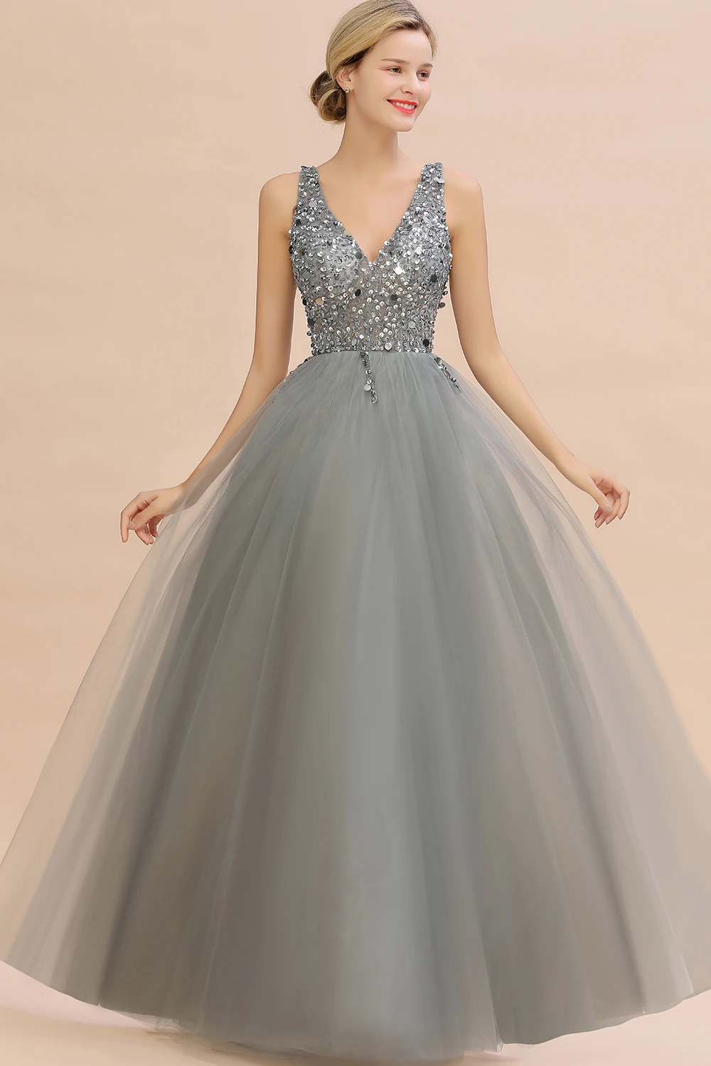 BABYONLINE A-line Prom Dress with Layers Skirt in Glittering Tulle Scroll Lace Bodice V-neck with Thin Straps Sliver Gray Gown