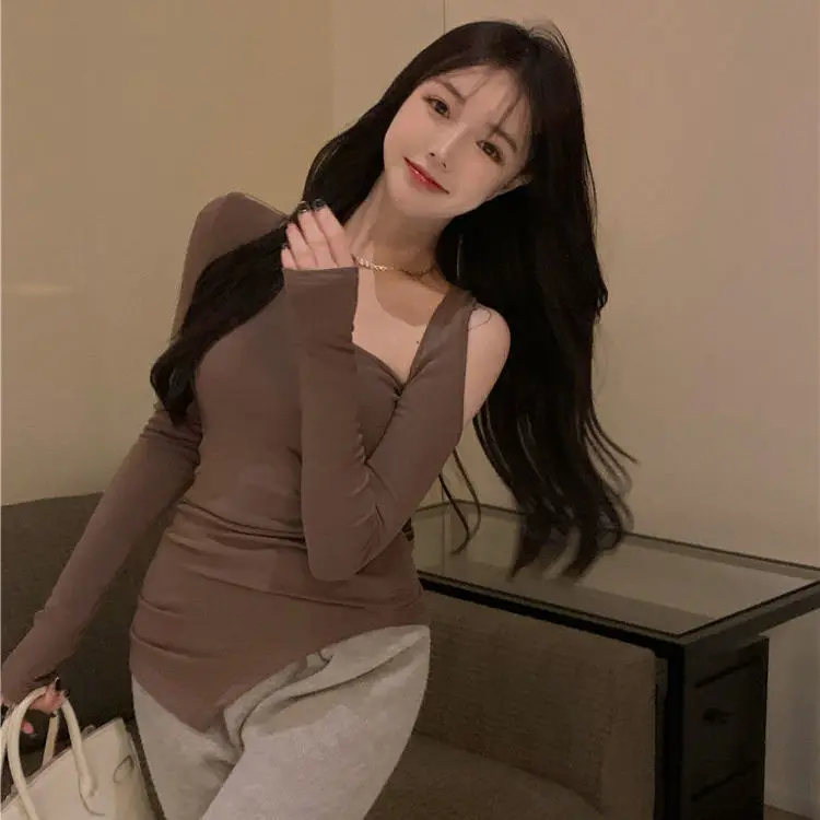 

T-shirt Women's Off-the-shoulder Irregular Design Niche Long-sleeved Autumn and Winter Tight Square Neck Top y2k top