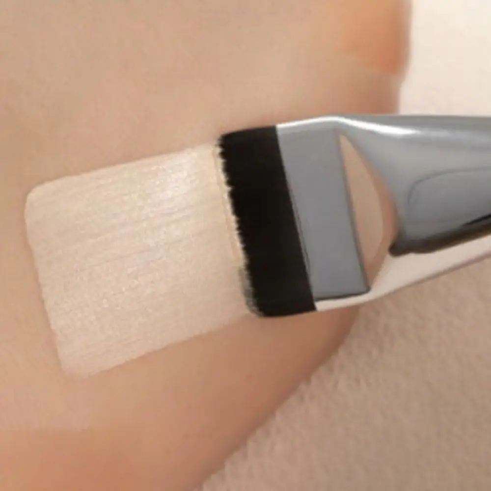 Lightweight Liquid Foundation Makeup Brush Covered Professional Concealer Brush Repair Contour Applying Skin Beauty Tools Women