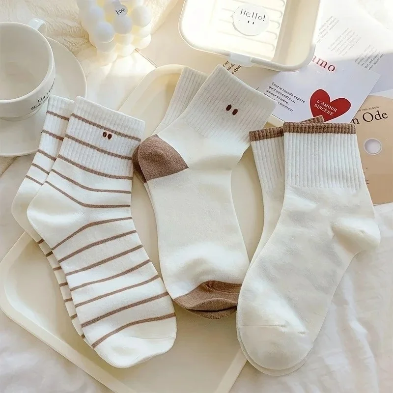 Women's Socks 5 Pairs Cute Smiling Print Comfy Soft Crew Sports Stockings Hosiery