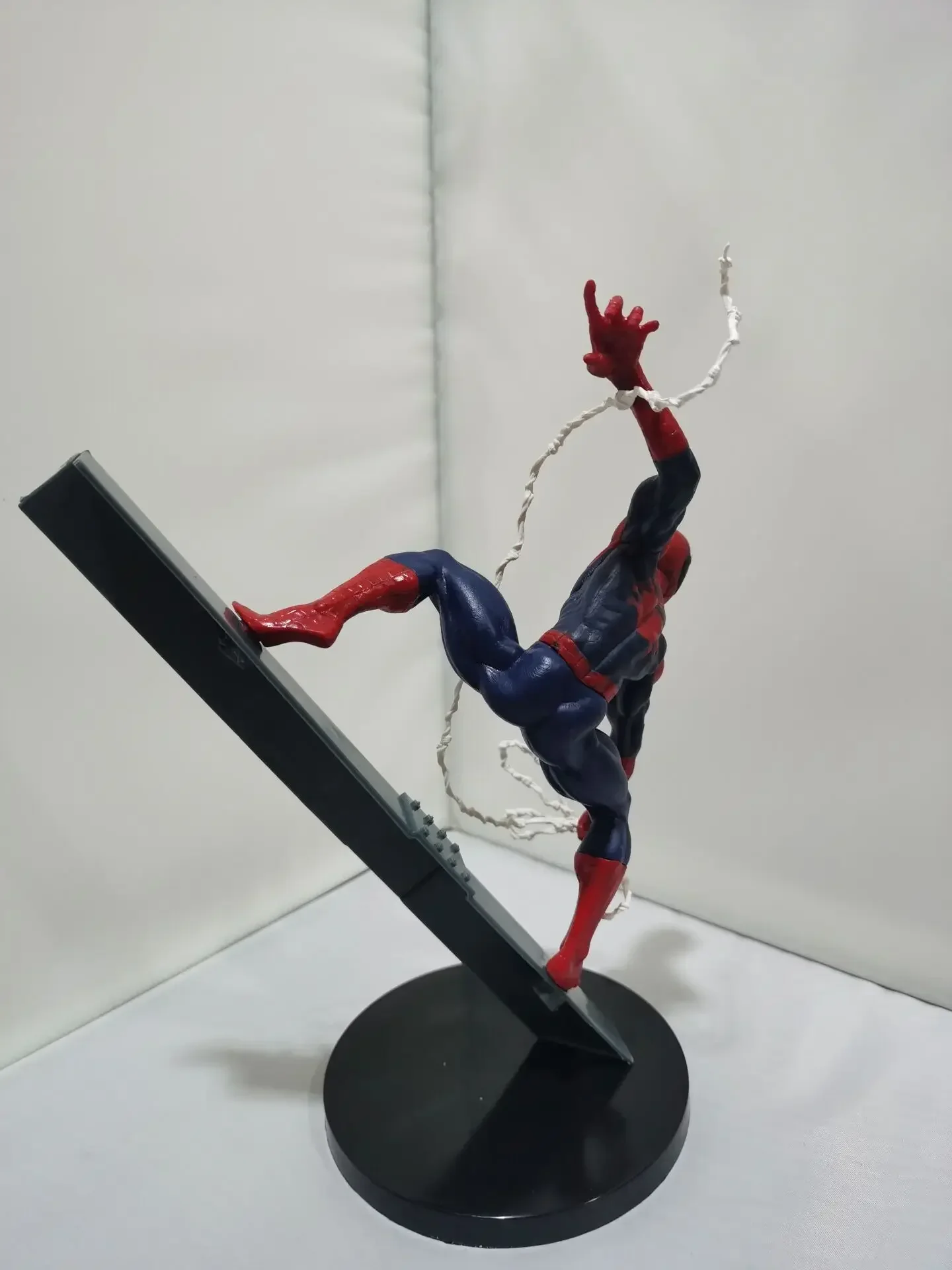 Marvel Spiderman Collectible Model Doll Figure Toy 23CM