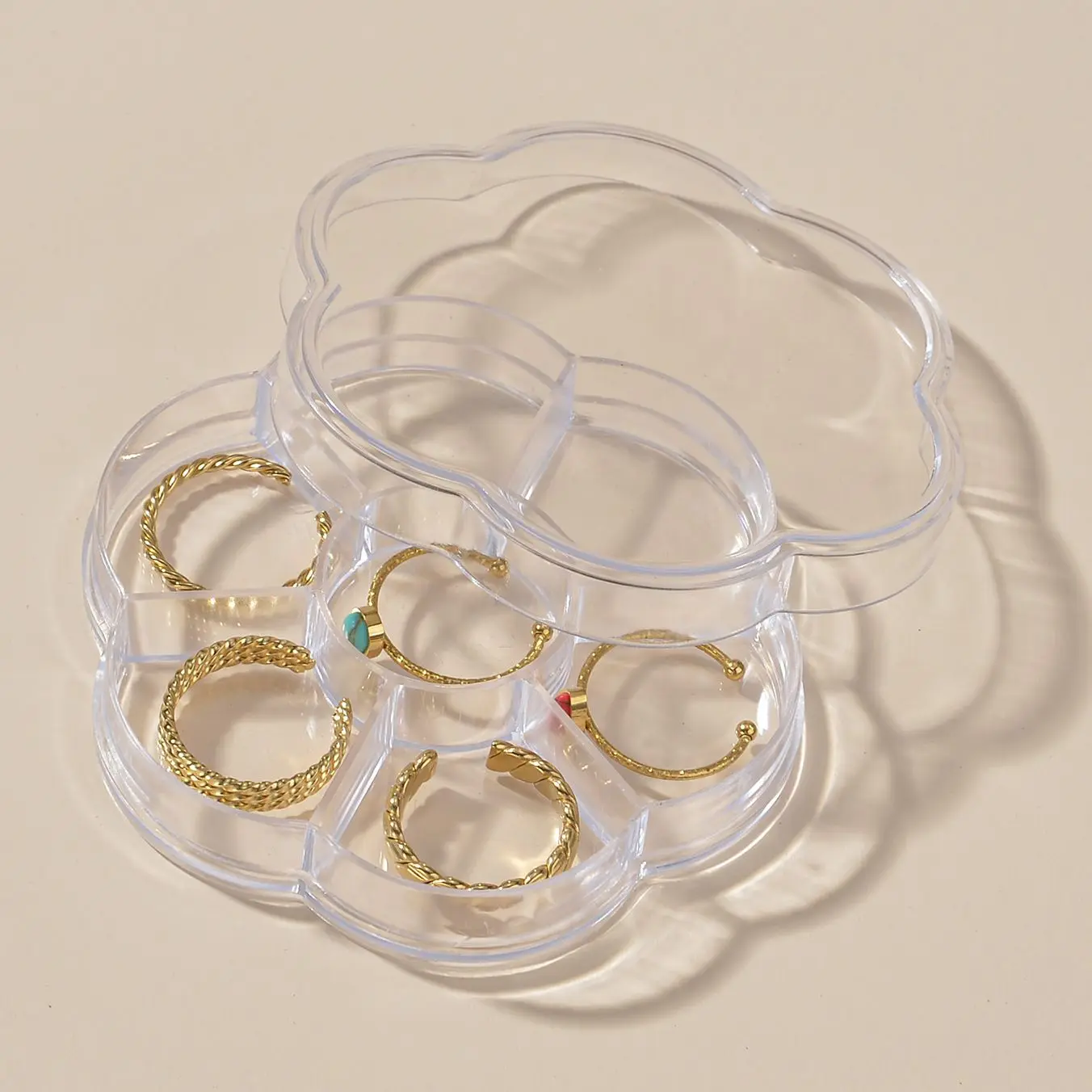 

8*1.5mm 3pcs 7 Grids Plum Blossom Shape Transparent Storage Box Beaded Jewelry Needle Thread Plastic Boxes Bins