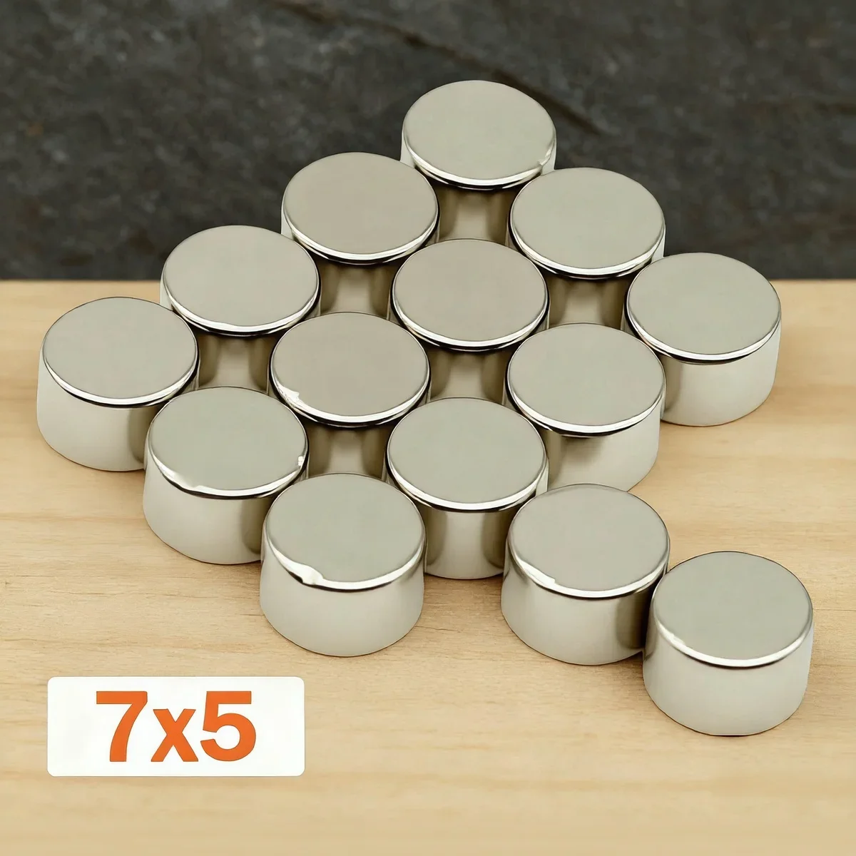 แม่เหล็กแรงสูง 7x5 มม. N35 แม่เหล็กกลม NdFeB แม่เหล็กนีโอไดเมียมทรงกลม แม่เหล็กทรงพลัง แม่เหล็กติดตู้เย็น ﻿ 1