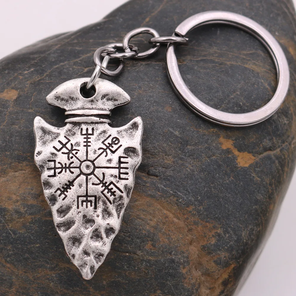 Vintage Viking Nordic Triangle Shield Bussola Bussola Portachiavi Vegvisir Viking Rune Accessori