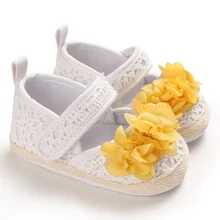 

Baby Girls First Walker Shoes Spring and Autumn Kids Soft Fashion Princess Flower Hook & Loop Children Cute Flat Non-slip Shoes