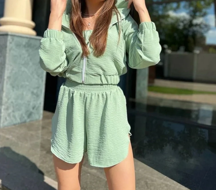 

Pants Set Women 3 Piece Fashion Long Sleeved Hooded Top Casual Rubber Shorts Three Piece Set Summer Women Sporty Short Pants Set