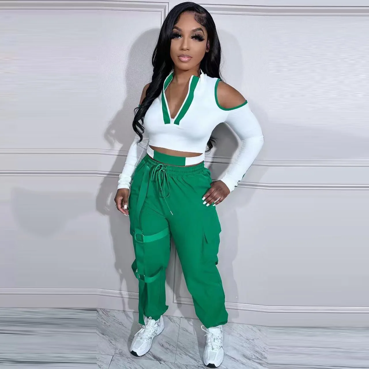 

D8542 New European and American Autumn Splice Cutout Fashion Set Two Piece Set