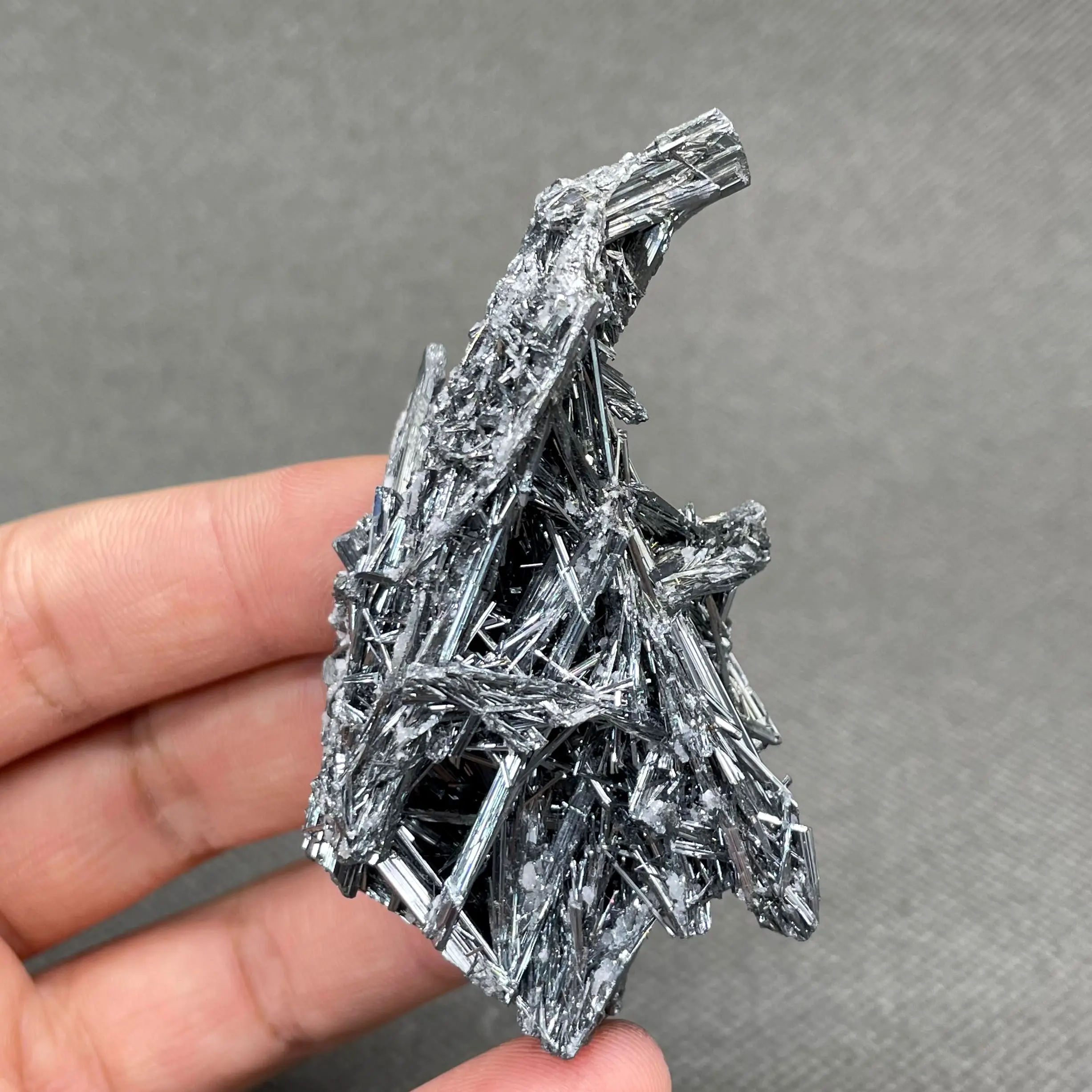 

NEW! 100% Natural rare Stibnite mineral specimen stones and crystals healing crystals quartz gemstones from China