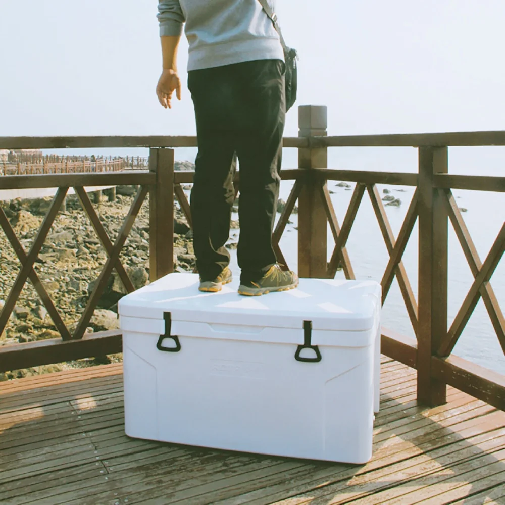 Rotomold ice box, 100 L, can keep fresh or keep, or keep warm warm