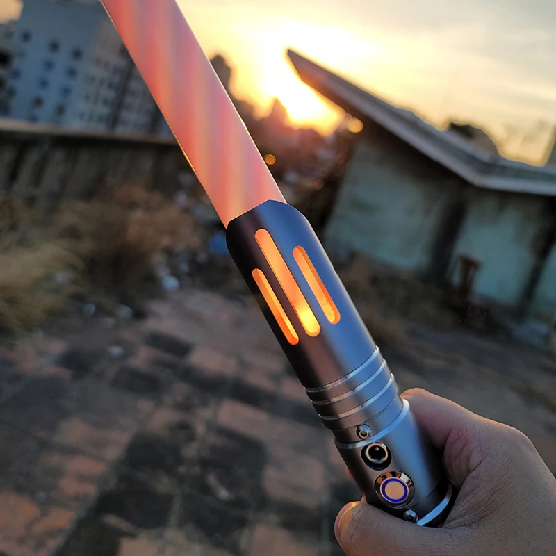 

Metal RGB Lightsaber Laser Sword Toys Light Saber 7 Color Change Kids Soundfonts Force FX FOC Blaster Toys Jedi Laser Sword Gift