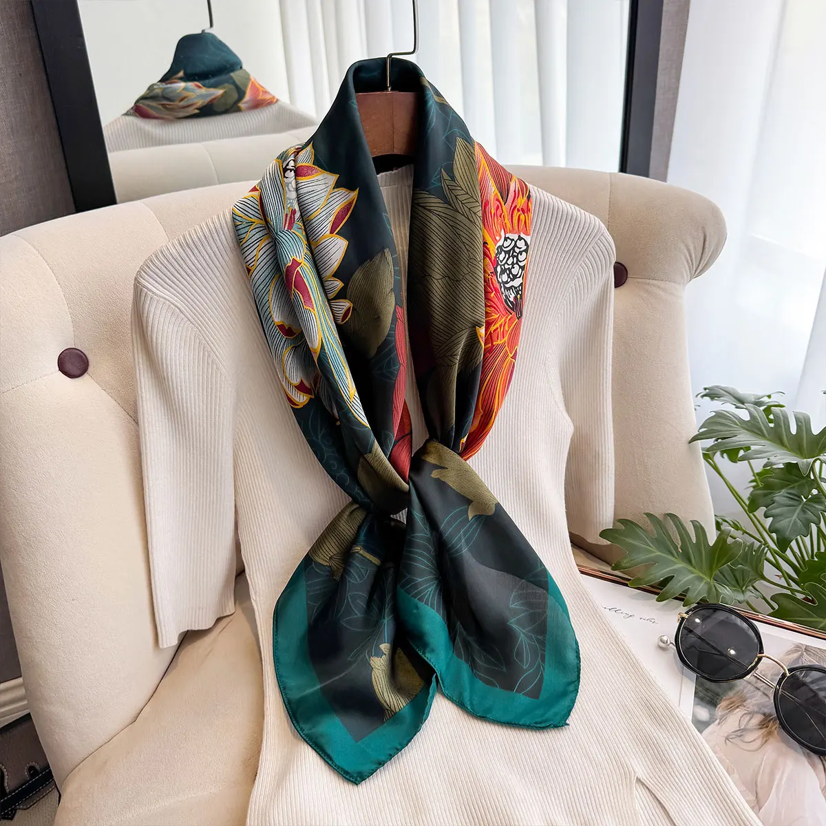 Spring and Summer Floral Design 90*90cm Women Scarf Sunscreen Foulard Shawl Hijab Female Hair Hijab Wraps Neckerchief Bandanda