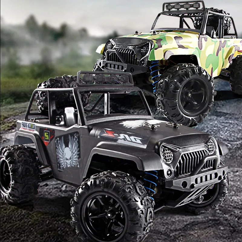 

New 9304e Full Scale 1:18 Four-wheel Drive Remote Control Car High-speed Cross-country Climbing Drift Racing Remote Control Toy