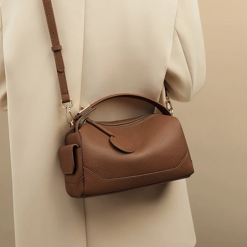 

2024 New Crossbody Women’s Bag Shoulder Bag Genuine Leather Large Capacity Pillow Bag Designer Bags Luxury