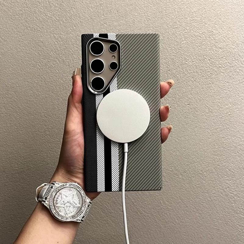Luxurious Carbon Fiber Relief Texture Magnetic Case with Alloy Lens, Wireless Charging Compatible