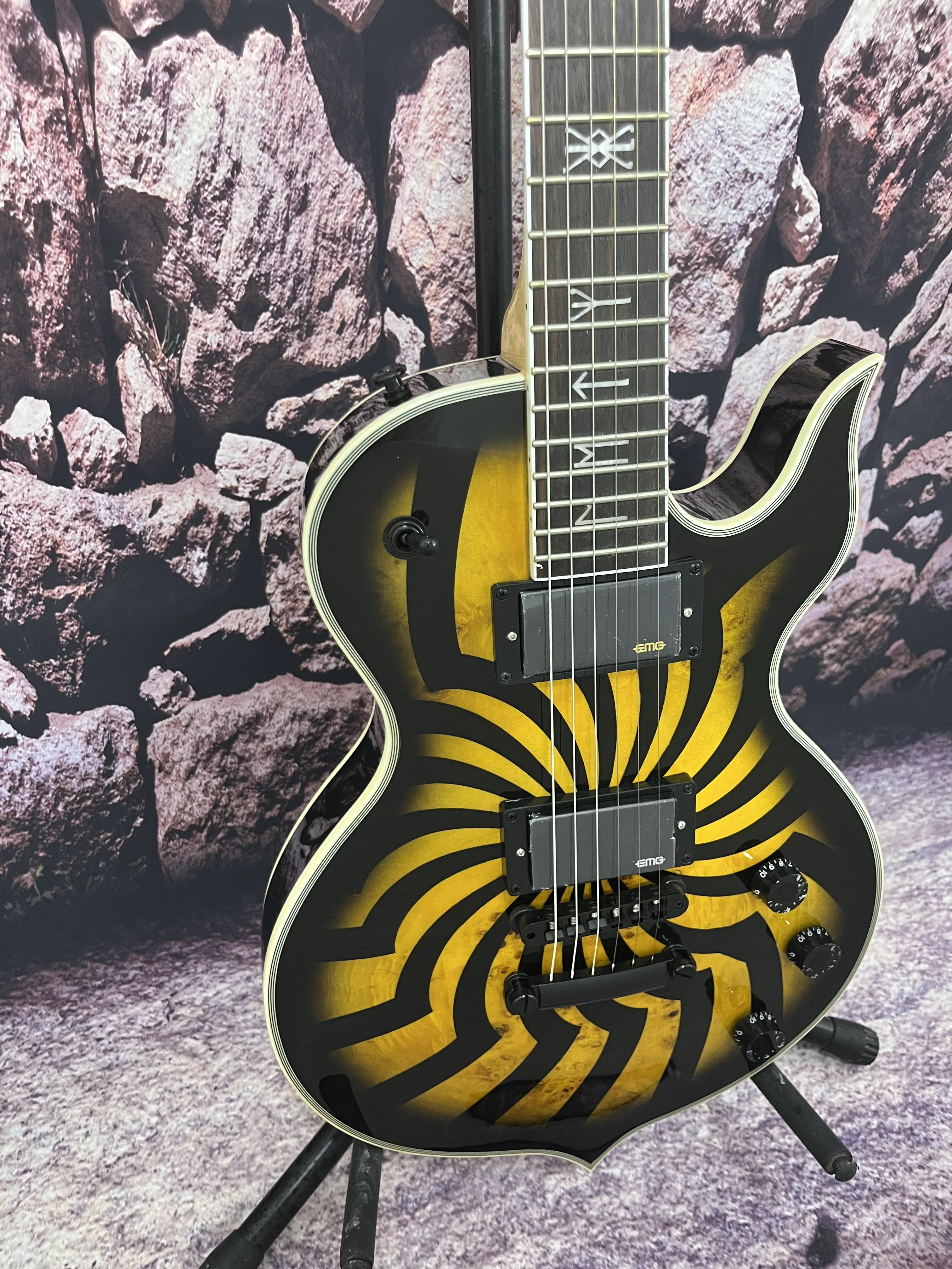 factory electric guitar Wylde Audio Windmill top hot sale