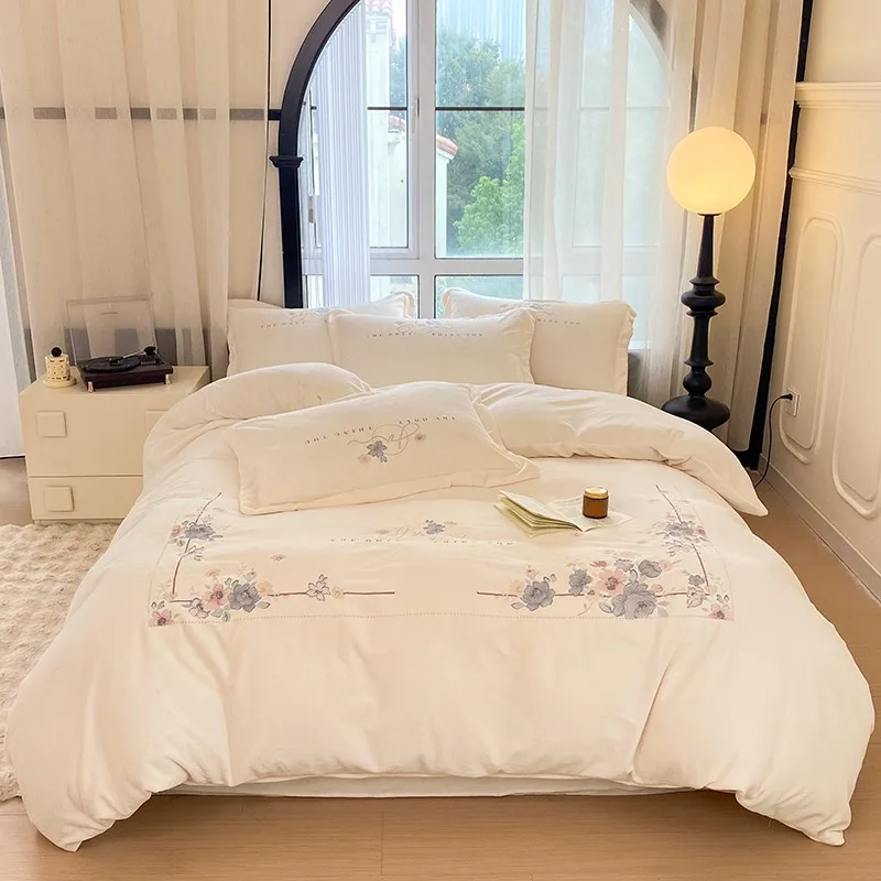 

Winter Warm velvet Fluffy Soft Bedding Set White Chic Floral Embroidery Duvet Cover Flat/Fitted Bed Sheet Pillowcases