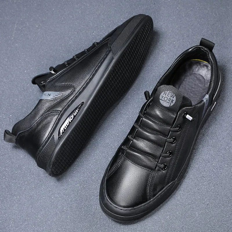 Men's Fashionable Breathable Casual Shoes Spring New Soft Leather Genuine Leather All-match Trendy Shoes Black Men's Sneakers
