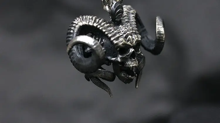 New 2023 Retro Personality Overbearing Exaggerated Satan Necklace Hip-hop Punk Open Ring Banquet Jewelry Accessories Gift