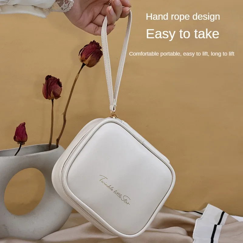 Simple PU Sanitary Napkin Storage Bag Portable Women Tote Cosmetic Sanitary Napkins Organizer Pouch Lipstick Makeup Mini Bags