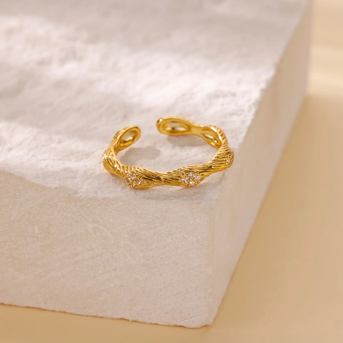 Cubic Zirconic Rings Stainless Steel Gold Color Finger