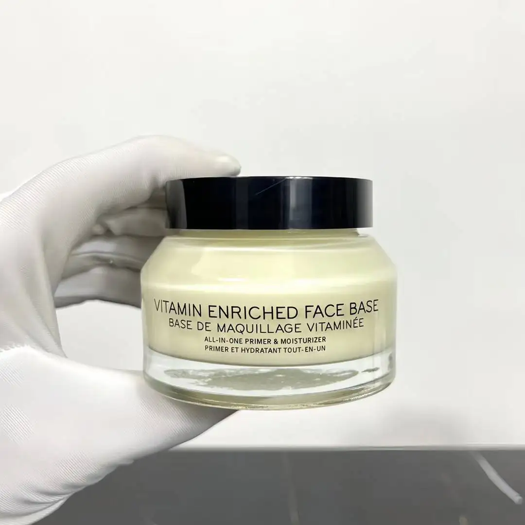 Moisturizing Foundation cream