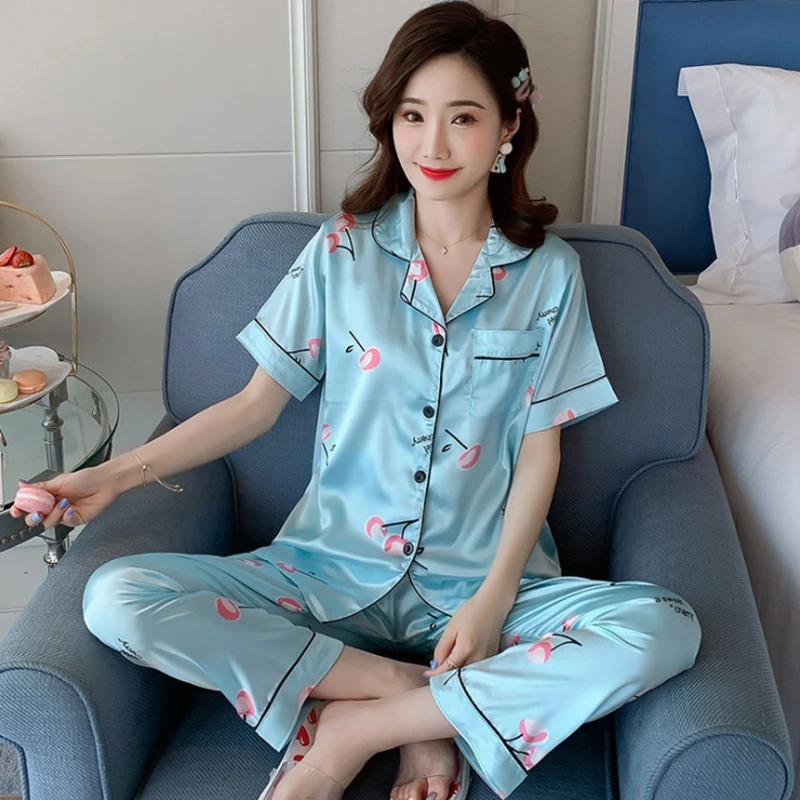 Solid Satin Set Silk Women Pajama Wholesale Long Sleeve Ladies Sleepwear -  China Pajama and Silk Pajama price