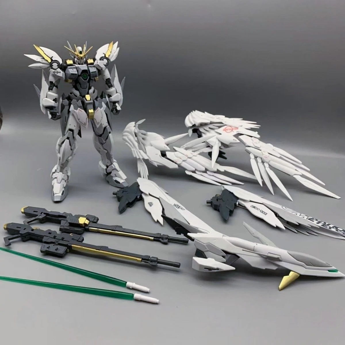 MJH HIRM Wing Snow White Prelude 1/100 MG XXXG-00YSW Assembly