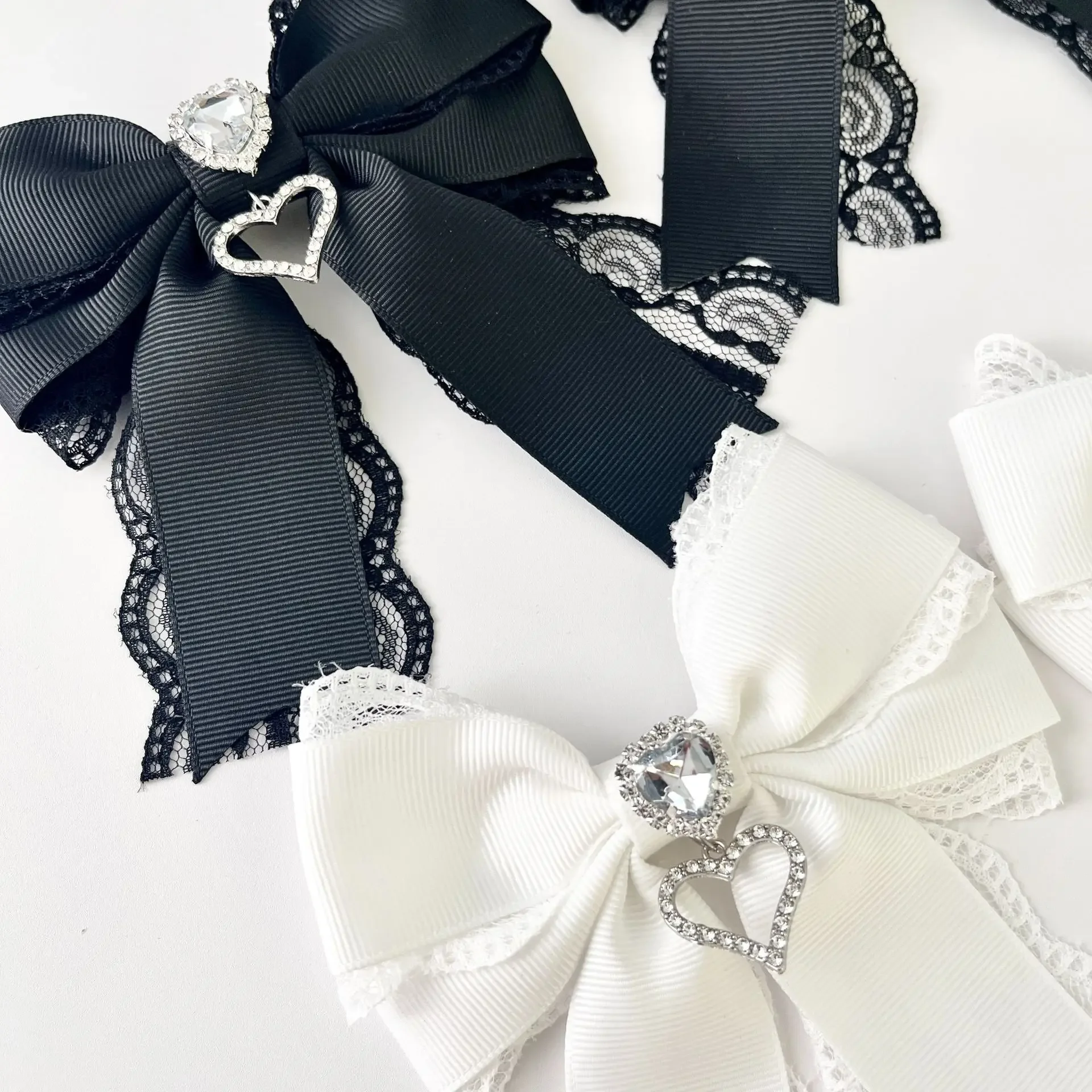 Bow Tie Brooch Heart Shape Rhinestone Pendant Pin Clips Handmade Jewelry Accessories for Women