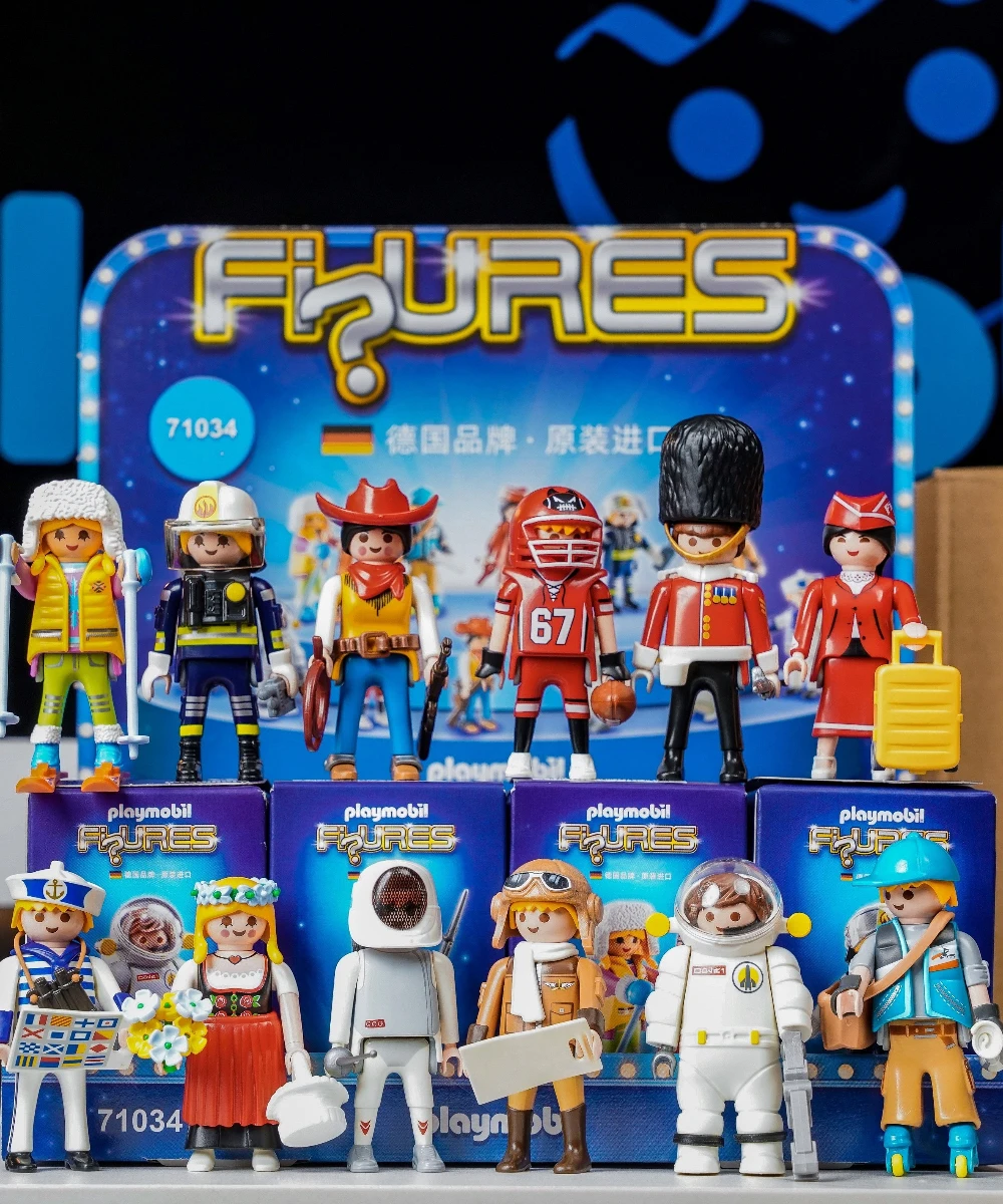 Collection 12 Figurines Playmobils
