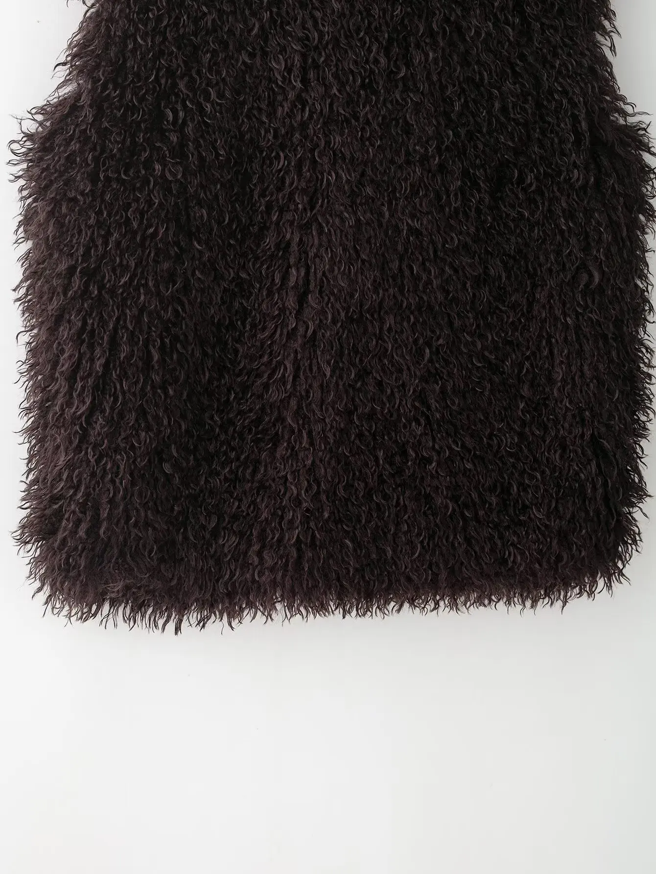 Women Autumn Winter Short Vest Female New Fashion Sleeveless Button Artificial Fur Vest Women Elegant Hight Street Leisure Top