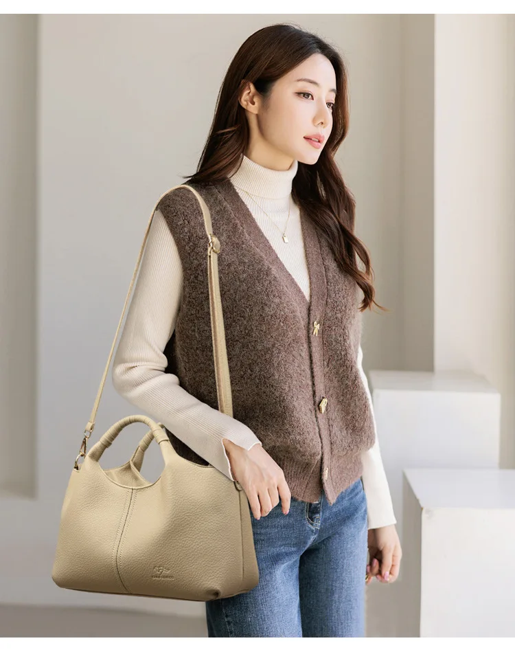 Trendy Crossbody Bag Lifestyle Image 3