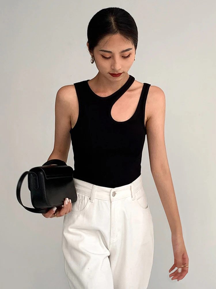 Casual y2k White Cut Out Women's T Shirt Round Neck Sleeveless Slim T Shirts Female Clothing 2022 Summer Fashion crop top women