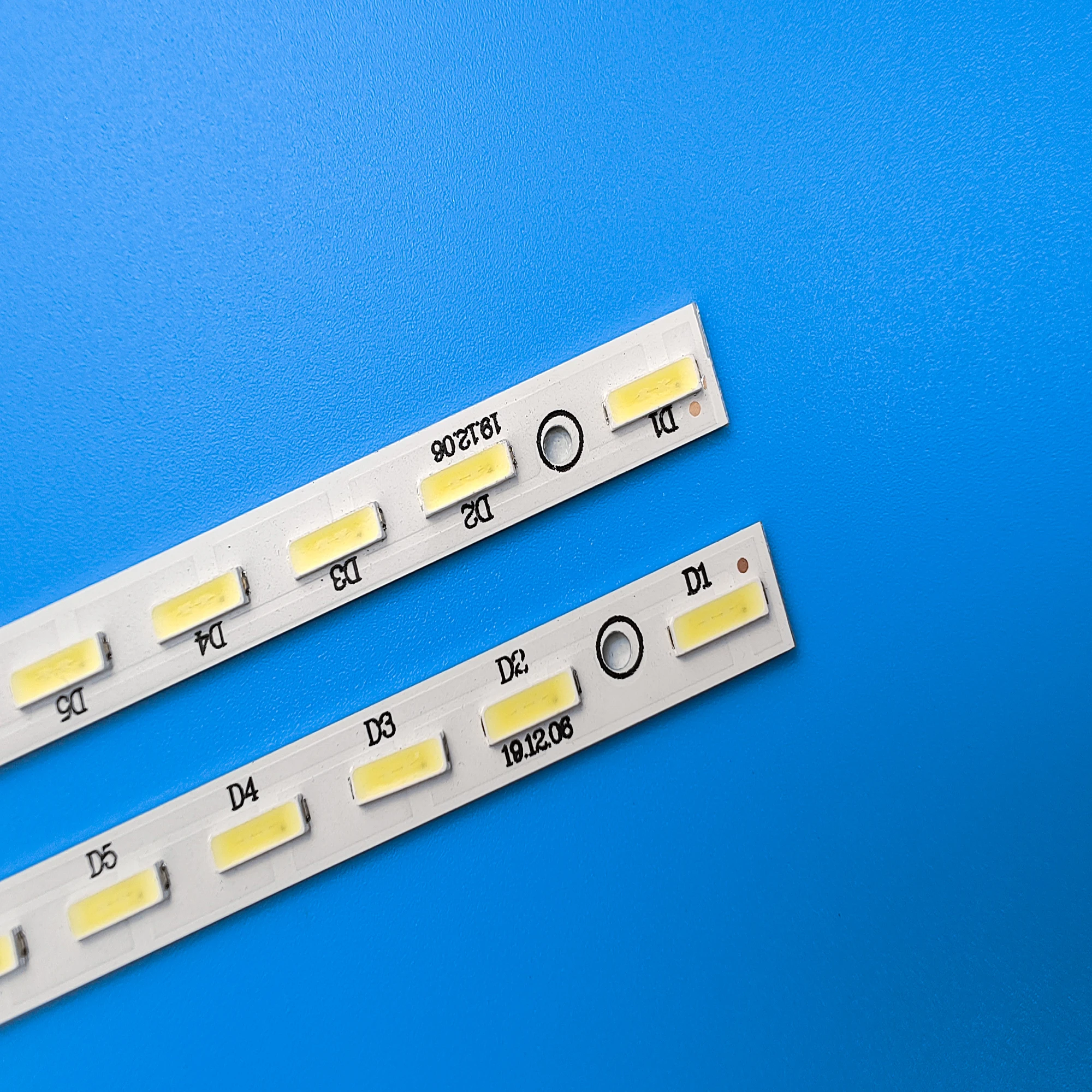 V500H1-LS5-TREM6 V500H1-LS5-TLEM6 TV LED 백라이트 스트립 바 LE50D8800 50PF7070 V500HJ1-LE1 LC-50LE442U L500H1-4EB