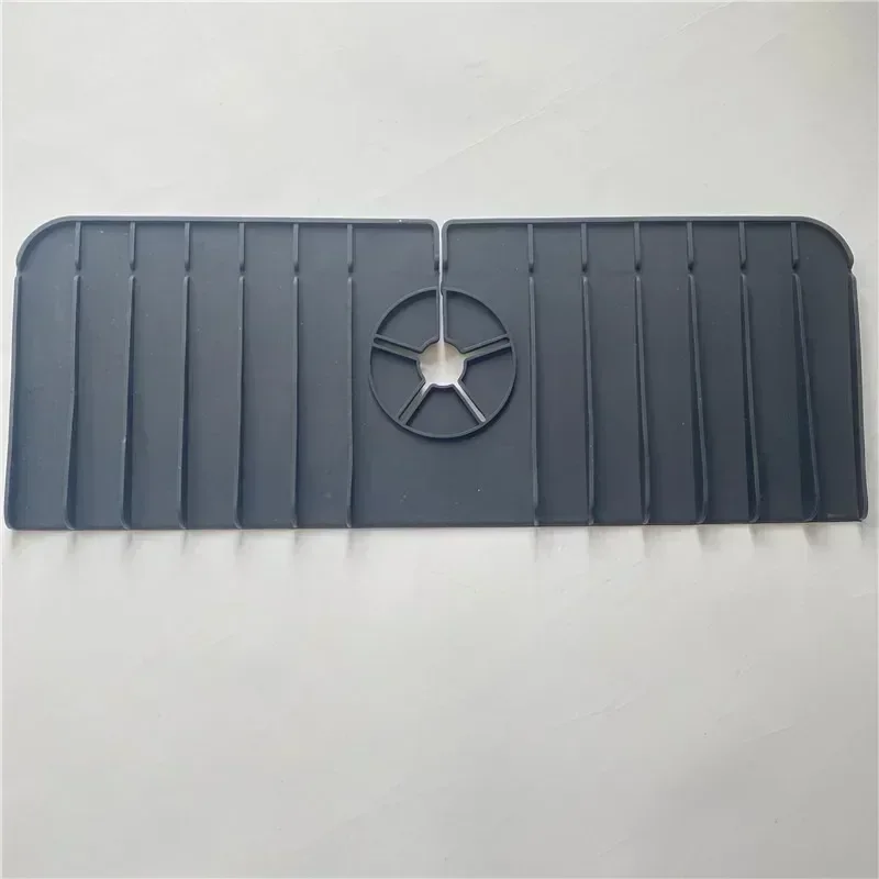 Sink Splashproof Pad Drain Water Retaining Anti-spray Silicone Faucet Splashproof Absorbent Bathroom Kitchen Accessories