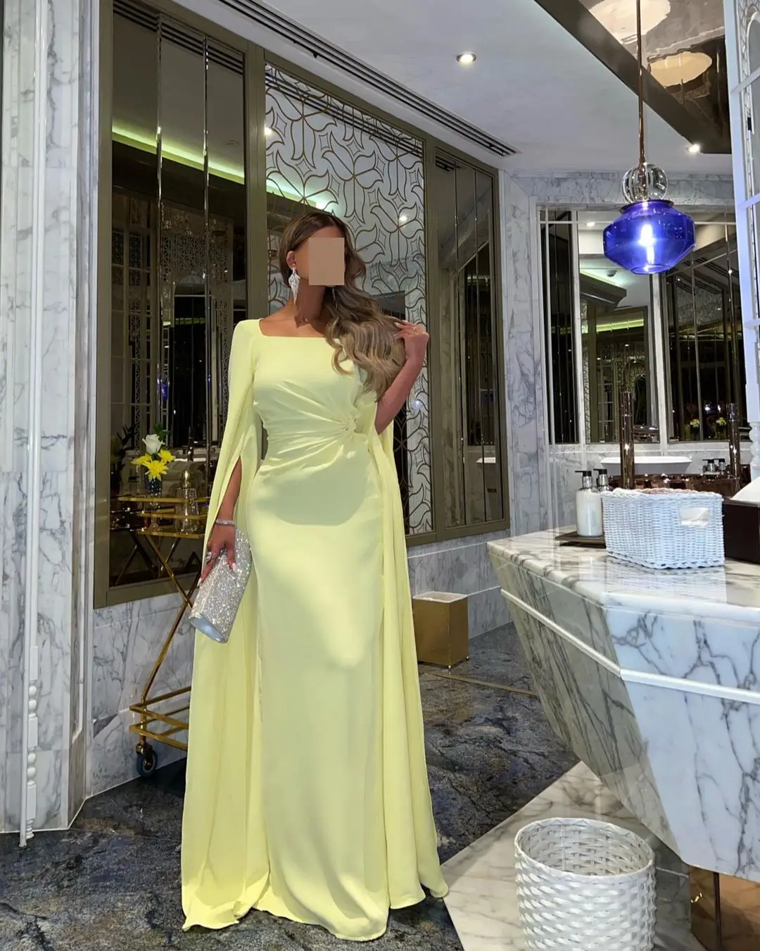

Elegant Yellow Chiffon Prom Dresses Square Neck Long Sleeves Pleated Floor Length Temperament Evening Dresses