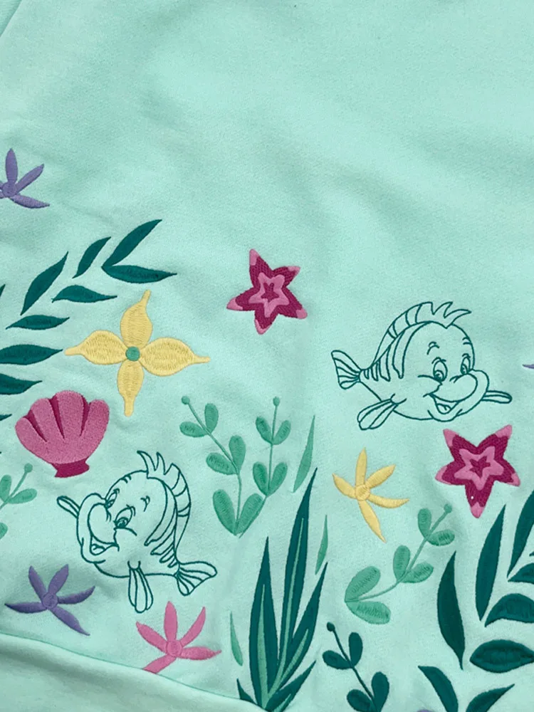 Disney bluza słodka mała syrenka Ariel księżniczka flądra ryby nadruk kreskówkowy haft moda Unisex kobiety Jumper Top