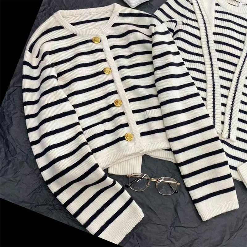 

Gold Button Contrast Stripe Round Neck Small Fragrance Knitting Cardigan Women's Spring and Autumn French Loose Short