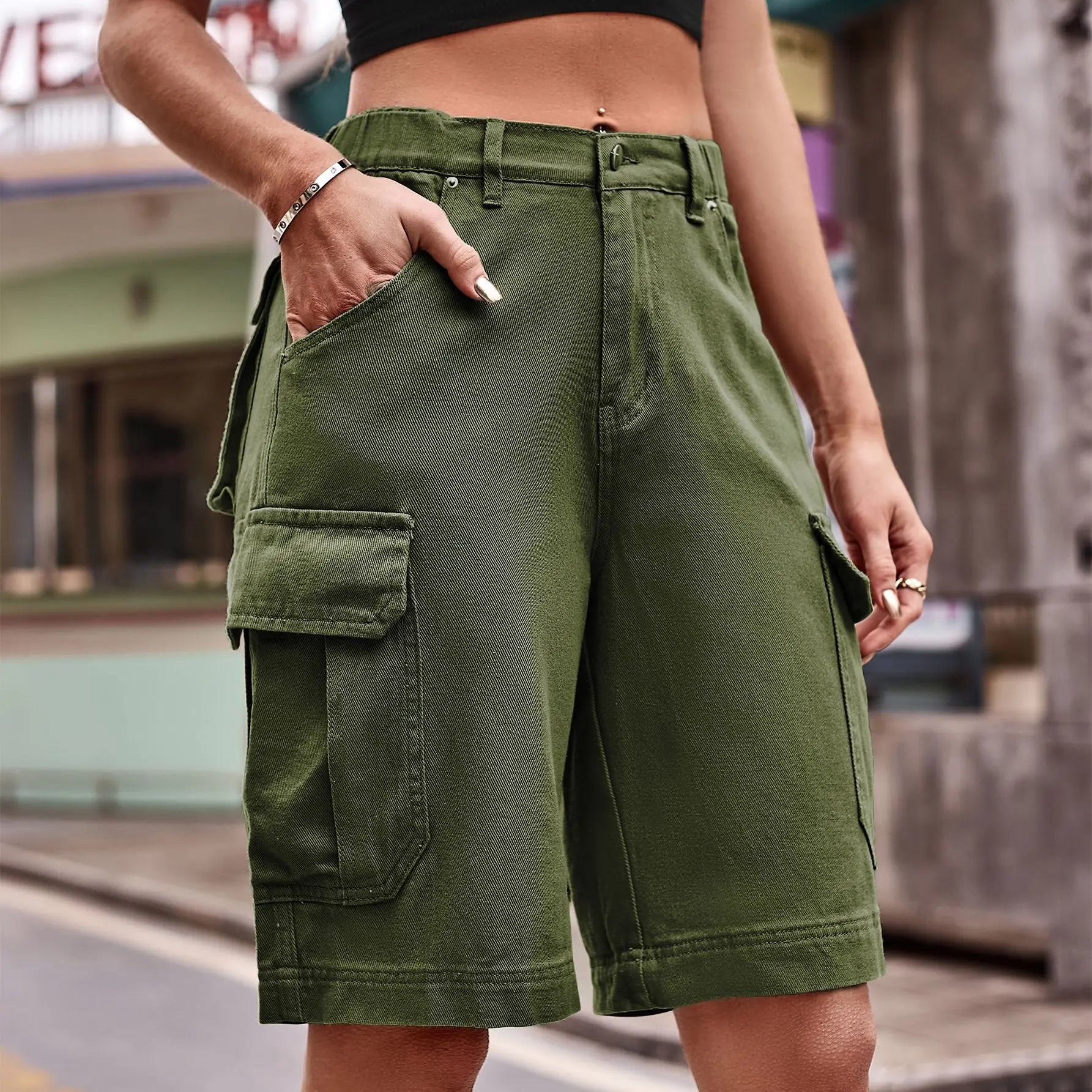 

2024 Summer Women's Wear New Elastic Waist Denim Workwear Five-inch Shorts Trend