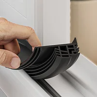  แถบปิดผนึกกันลม กันน้ำ กันเสียง กันฝุ่น สำหรับประตู หน้าต่าง บานเลื่อน ระเบียง ขนาด 1.1 เมตร ผลิตจาก TPE แบบมีกาวในตัว 3