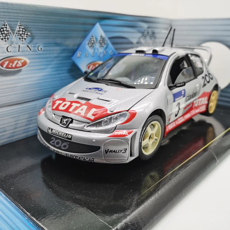Diecast SOLIDO 1:18 Scale Peugeot 206 Race Track Version Rally