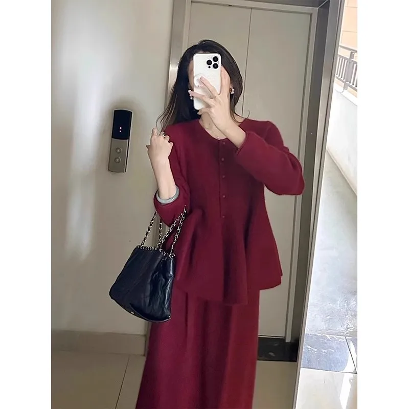 Winter Maternity Clothes Set Long Sleeve O-neck Sweater+fishtail Skirts Twinset Elegant Pregnant Woman Party Skirt Set Warm
